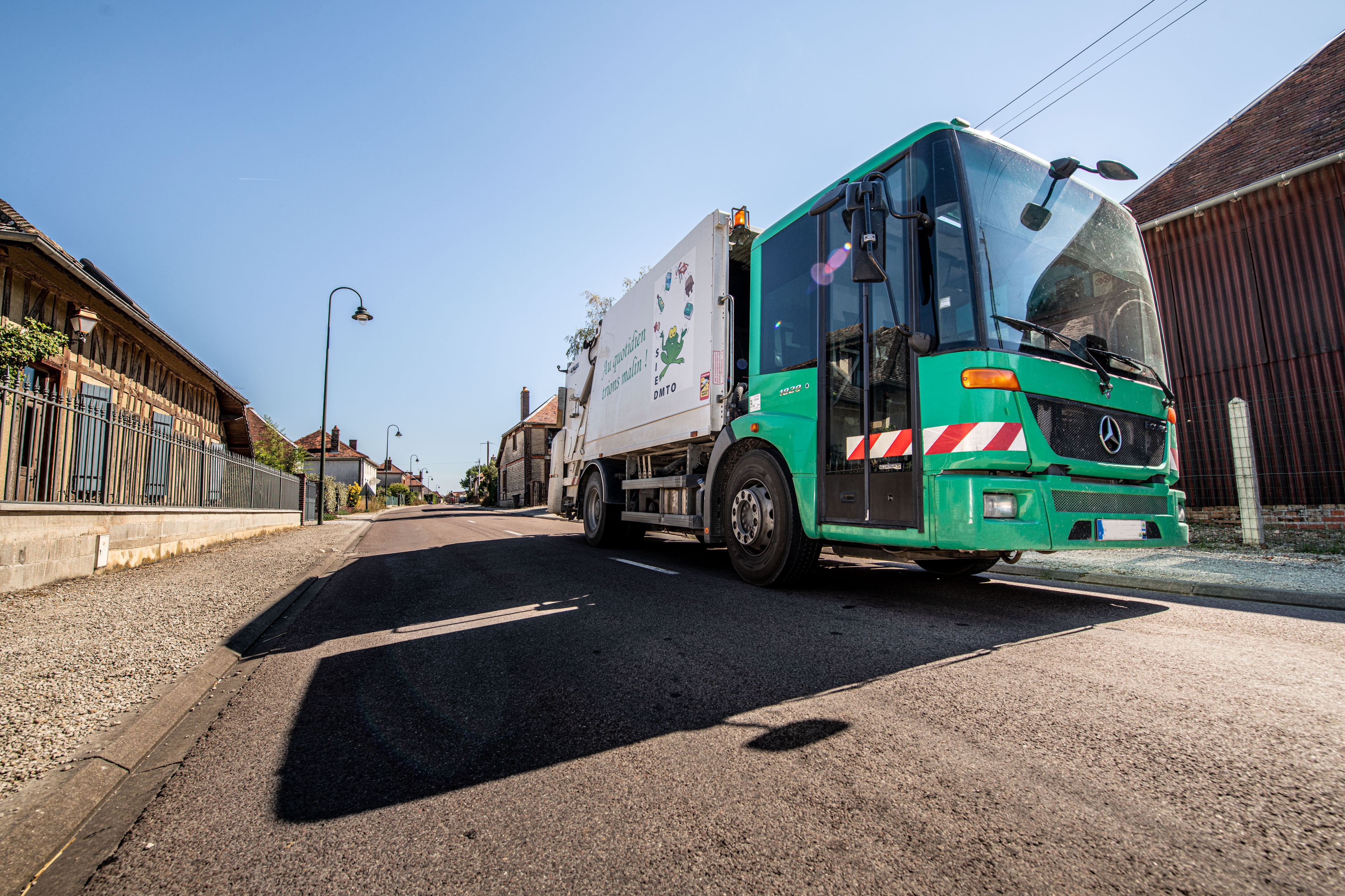 Camion de collecte des déchets